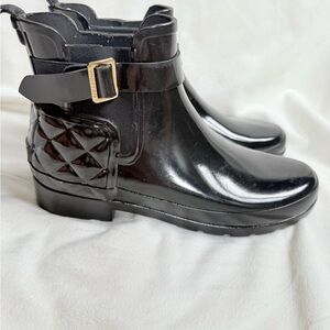 Hunter Women's Original Refined Quilted Gloss Chelsea Boot US 7